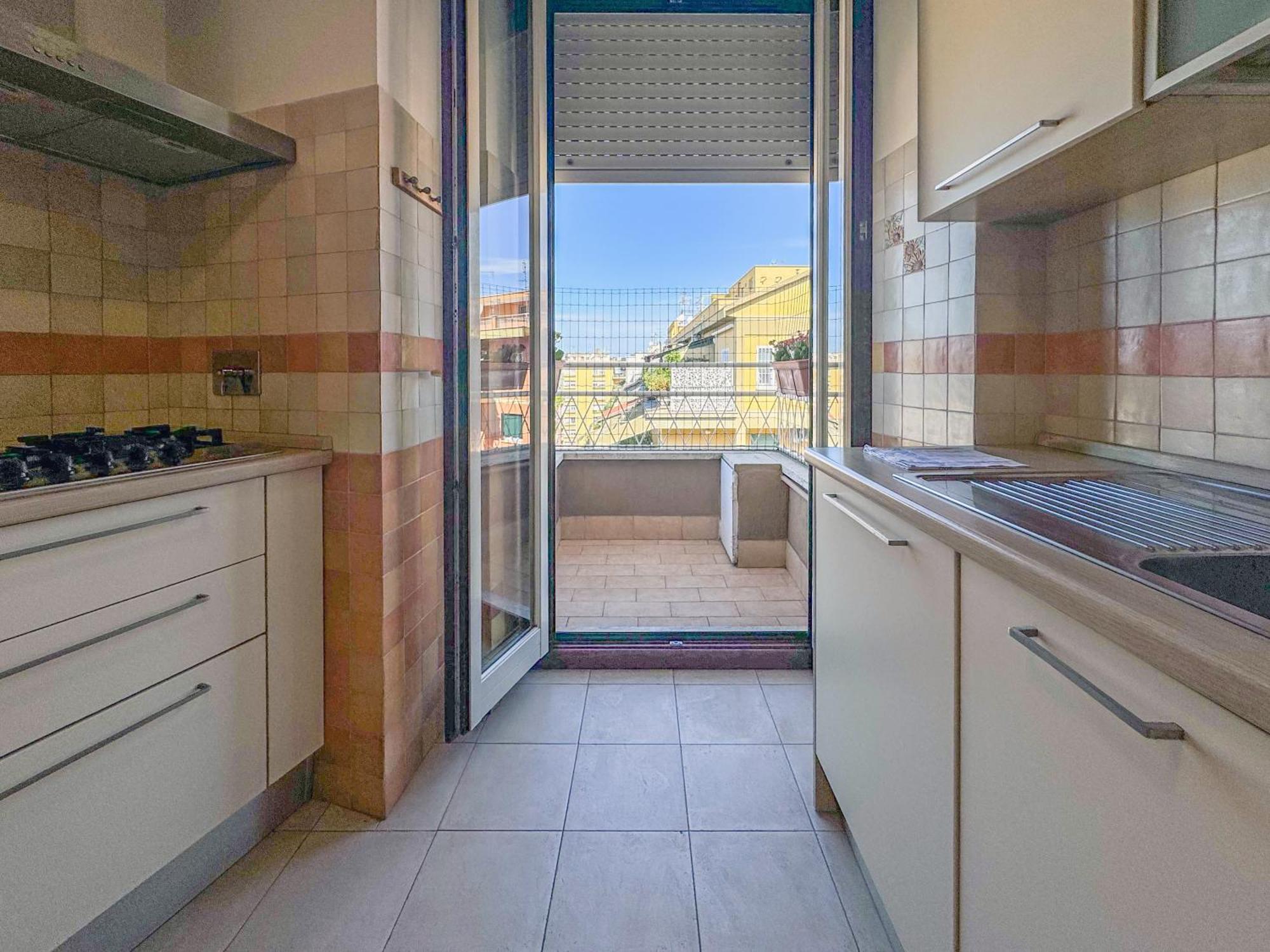 Escher's Penthouse On Nomentana * Rome