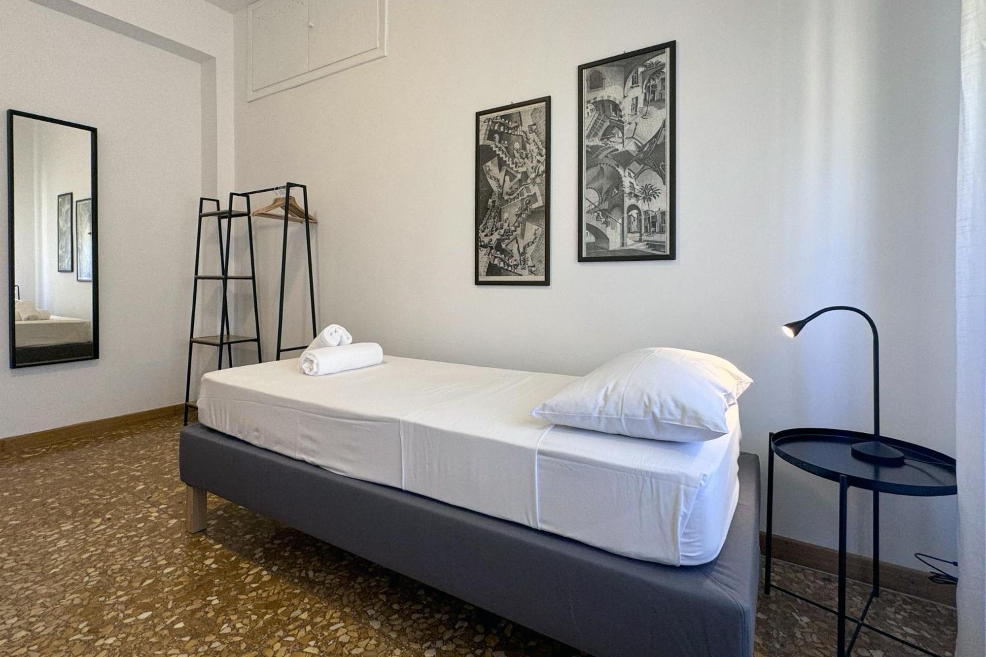 Apartment Escher's Penthouse On Nomentana Rome